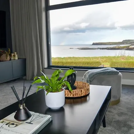 Shoreline Portballintrae North Coast Views Near Giants Causeway & Royal Portrush Exterior photo