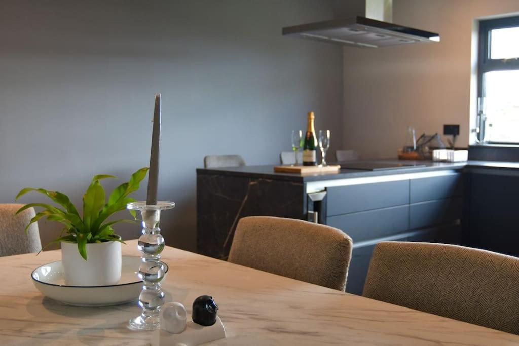 Holiday home Shoreline North Coast Views Near Giants Causeway & Royal Portrush Portballintrae