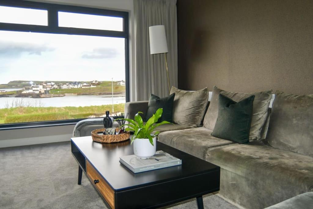 Shoreline North Coast Views Near Giants Causeway & Royal Portrush